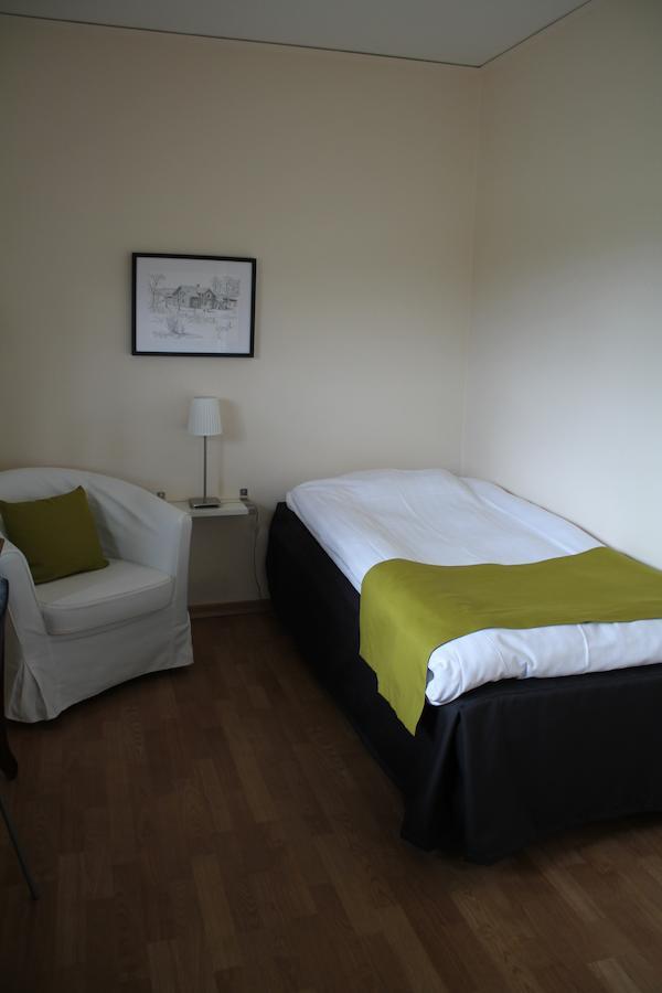 Yxnerum Hotel & Conference Quarto foto